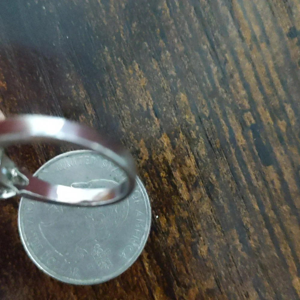 Silver ring - Picture 3 of 8